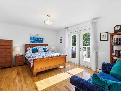 20 Lennox Road, Black Point, NS - Indoor Photo Showing Bedroom