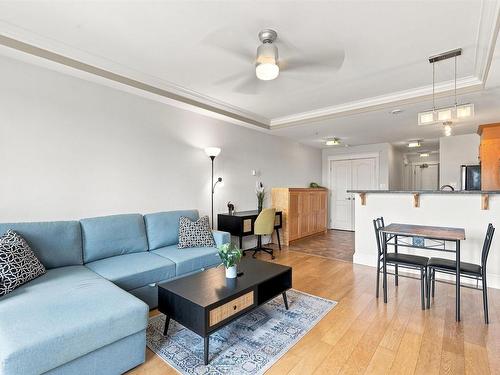 301 200 Crown Drive, Armdale, NS - Indoor Photo Showing Living Room
