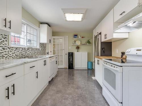 117 Brookside Road, Brookside, NS - Indoor Photo Showing Kitchen