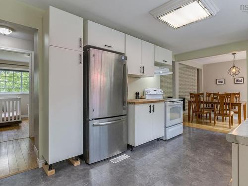 117 Brookside Road, Brookside, NS - Indoor Photo Showing Kitchen