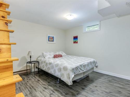 117 Brookside Road, Brookside, NS - Indoor Photo Showing Bedroom