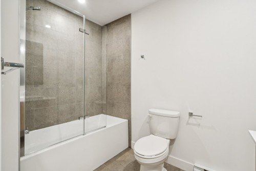 Salle de bains - 103-5993 Rue Hamilton, Montréal (Le Sud-Ouest), QC - Indoor Photo Showing Bathroom