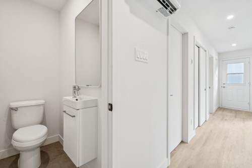 Salle d'eau - 201-5995 Rue Hamilton, Montréal (Le Sud-Ouest), QC - Indoor Photo Showing Bathroom
