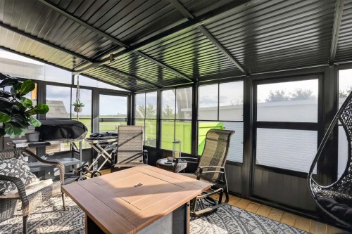 Sun Room - 221 1Er Rang S., Charette, QC -  With Exterior