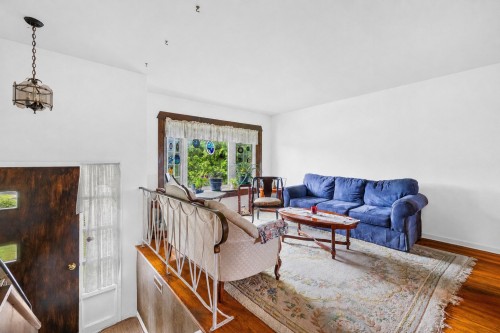 575 Rue Bellevue — photo 3