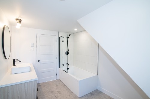 Salle de bains - 491 Boul. Nilus-Leclerc, L'Islet, QC - Indoor Photo Showing Bathroom