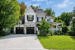 42 Rue de Clervaux  Rosemère, QC J7B 0A1