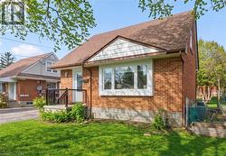 103 WILLIAM Street  Guelph, ON N1E 5G2