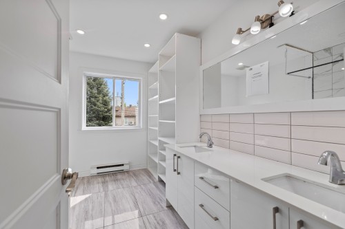 Salle de bains - 4461 Rue Cécile, Montréal (Pierrefonds-Roxboro), QC - Indoor