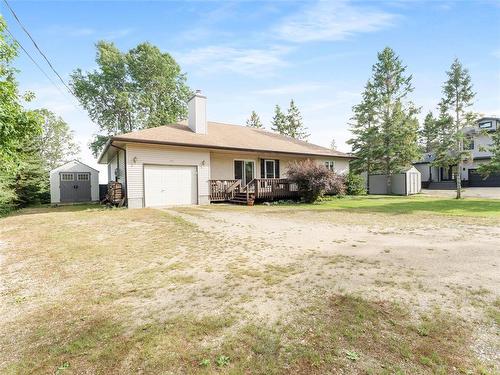 34 Thorvaldson Drive, Arnes, MB - Outdoor With Deck Patio Veranda