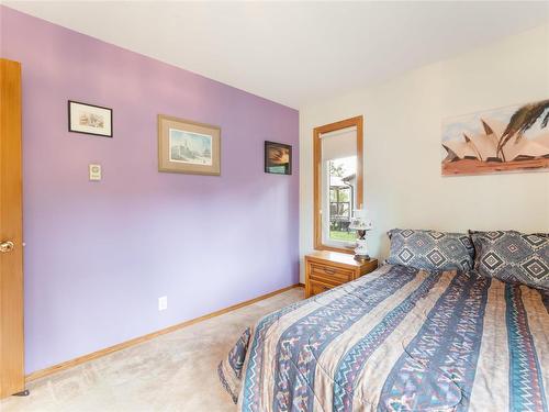 34 Thorvaldson Drive, Arnes, MB - Indoor Photo Showing Bedroom