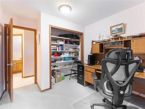 34 Thorvaldson Drive, Arnes, MB - Indoor Photo Showing Office
