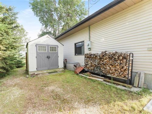34 Thorvaldson Drive, Arnes, MB - Outdoor With Exterior