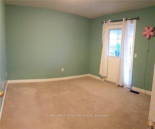 5641 Watersfield Avenue, Mississauga, ON - Indoor Photo Showing Other Room