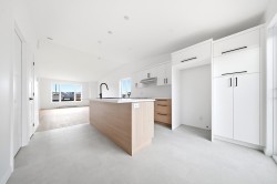 Kitchen - 
