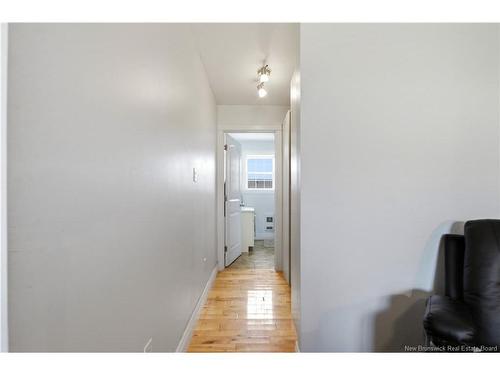 16 Knowlton Cres, Oromocto, NB 