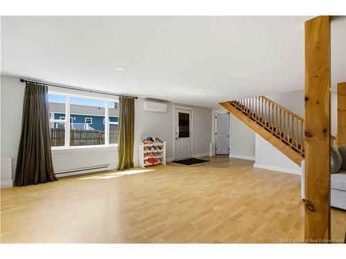 16 Knowlton Cres, Oromocto, NB 