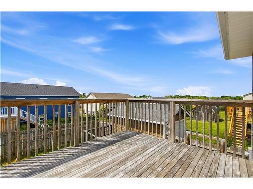 16 Knowlton Cres, Oromocto, NB 