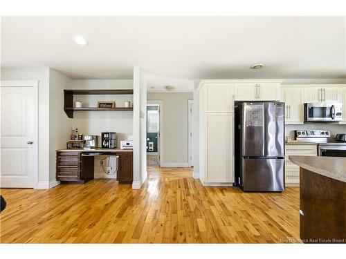 16 Knowlton Cres, Oromocto, NB 