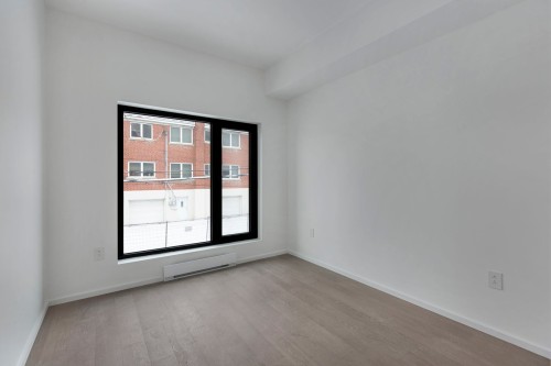 Chambre à coucher - 118-585 Av. Glengarry, Mont-Royal, QC - Indoor Photo Showing Other Room