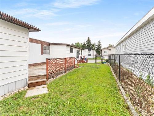 91 Sandale Dr, Winnipeg, MB 
