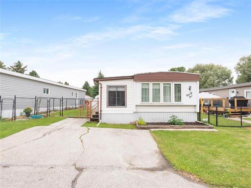 91 Sandale Dr, Winnipeg, MB 