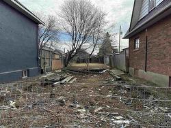 520 Brodie Street N  Thunder Bay, ON P7C 3T6
