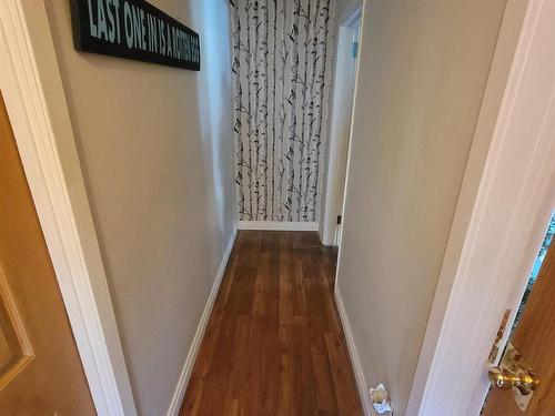 1032 Third St E, Fort Frances, ON - Indoor Photo Showing Other Room