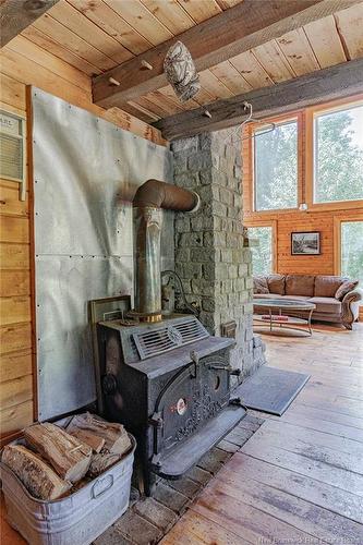 165 Back River Rd, Barnesville, NB 