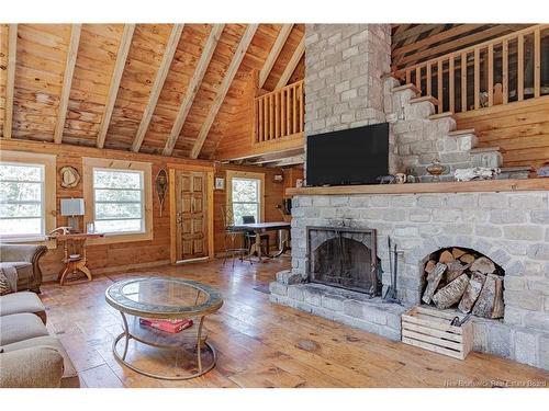 165 Back River Rd, Barnesville, NB 