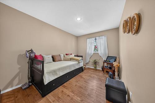 20B Wolf Crescent, Windermere, BC - Indoor