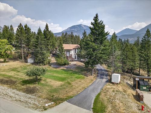 20B Wolf Crescent, Windermere, BC - Outdoor With View