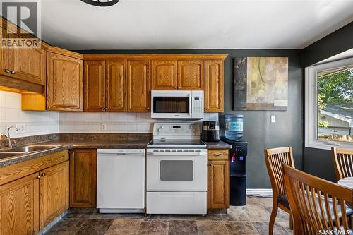 305 Hanley Crescent, Regina, SK 