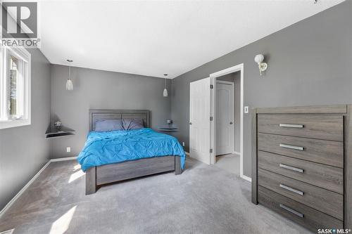 305 Hanley Crescent, Regina, SK 