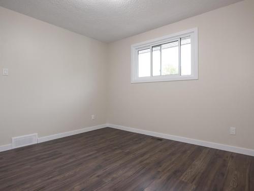 262 Sheridan Cres, Thunder Bay, ON - Indoor Photo Showing Other Room