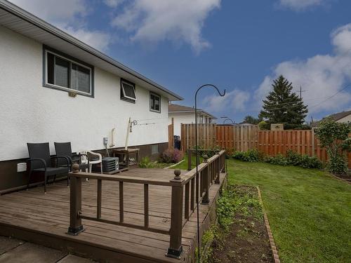 262 Sheridan Cres, Thunder Bay, ON - Outdoor
