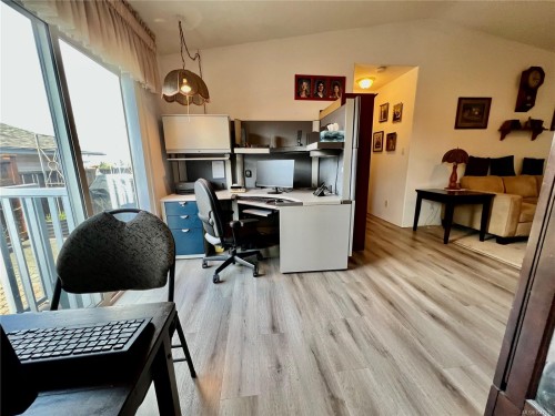 82 Wolf Lane, View Royal, BC 