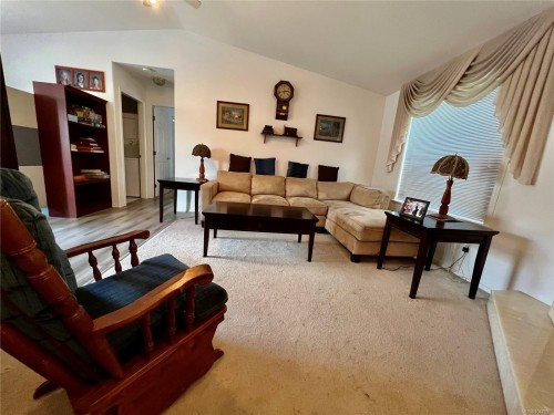 82 Wolf Lane, View Royal, BC 