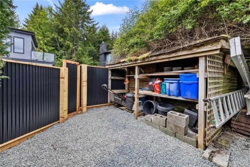 372 Crescent Rd West, Qualicum Beach, BC 