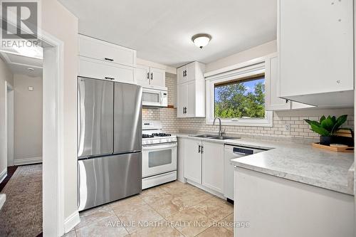 66 Epworth Avenue, Ottawa, ON - Indoor Photo Showing Kitchen With Double Sink
