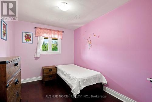 66 Epworth Avenue, Ottawa, ON - Indoor Photo Showing Bedroom