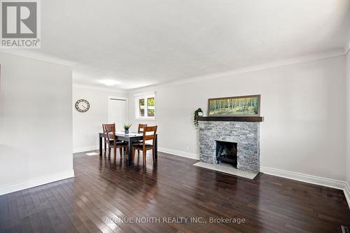 66 Epworth Avenue, Ottawa, ON - Indoor Photo Showing Living Room With Fireplace