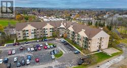 318 - 15 HOFSTETTER AVENUE  Kitchener, ON N2A 3Z7