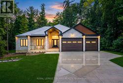 10175 MERRYWOOD DRIVE  Lambton Shores (Grand Bend), ON N0M 1T0