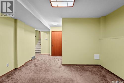 138 Mayfield Road, Regina, SK - Indoor Photo Showing Other Room