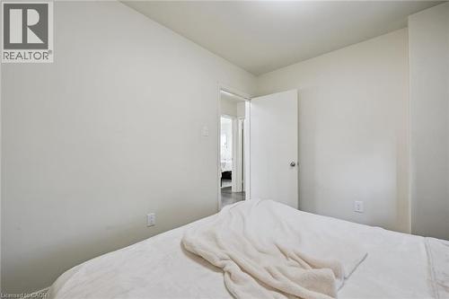 60 Edinburgh Road, Kitchener, ON - Indoor Photo Showing Bedroom