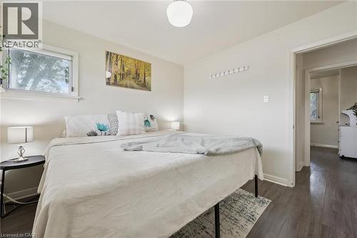 60 Edinburgh Road, Kitchener, ON - Indoor Photo Showing Bedroom