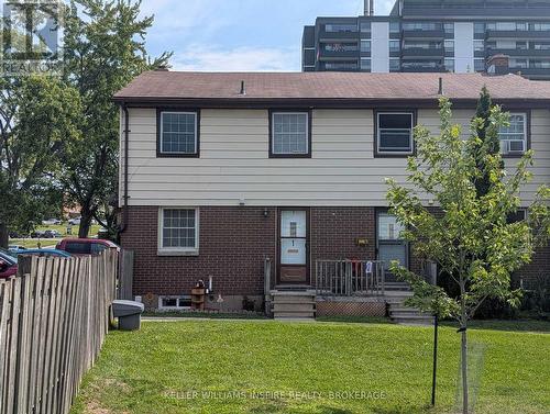 1 - 126 NOTCH HILL ROAD  Kingston (Central City West), ON K7M 2X1