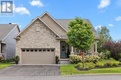 341 BOBOLINK RIDGE Ottawa, ON K2V 0B9