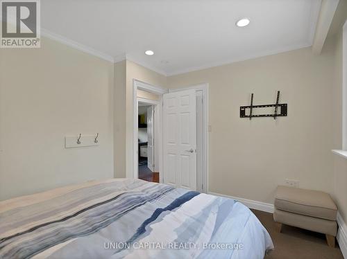 111 Libby Boulevard, Richmond Hill, ON - Indoor Photo Showing Bedroom